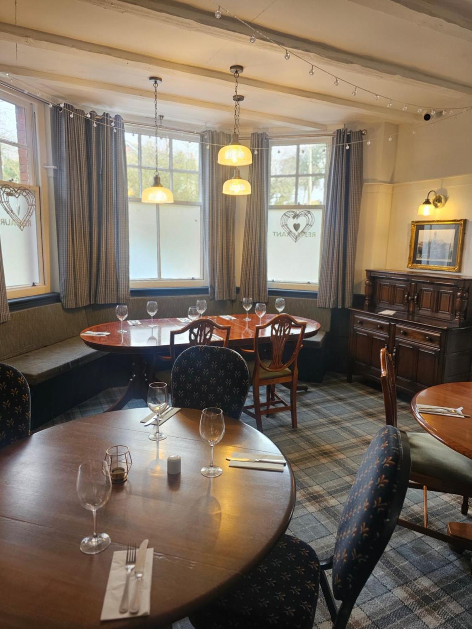 The Old Railway Hotel Porton エクステリア 写真